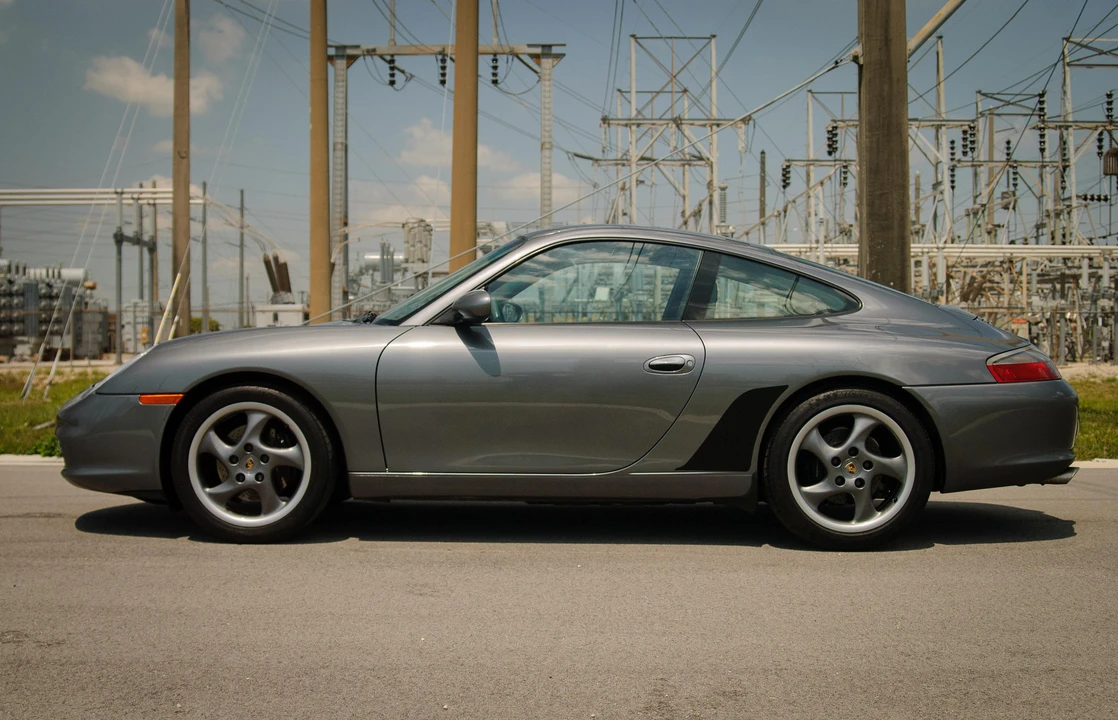 2003 Porsche 996 Carrera - Image 13 of 31