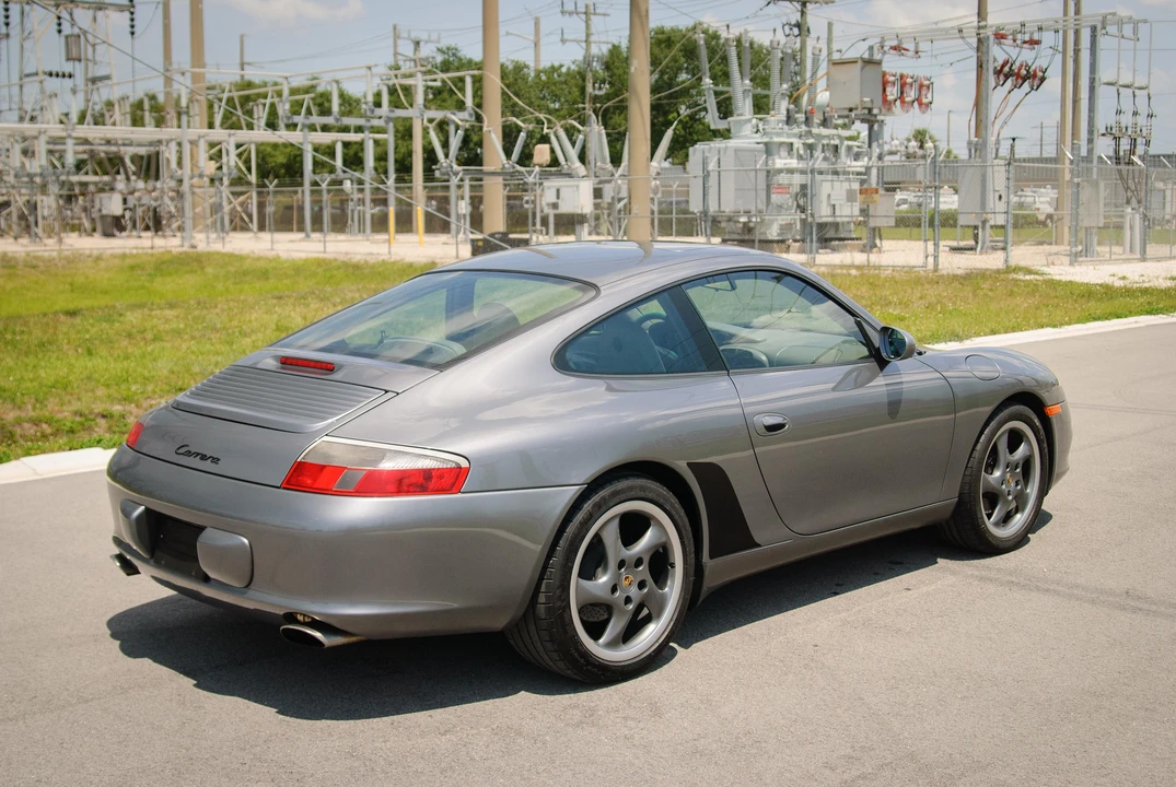 2003 Porsche 996 Carrera - Image 18 of 31