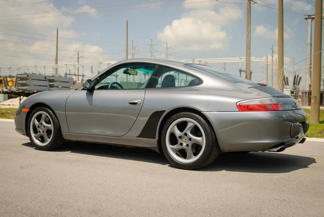 2003 Porsche 996 Carrera - Image 14 of 31