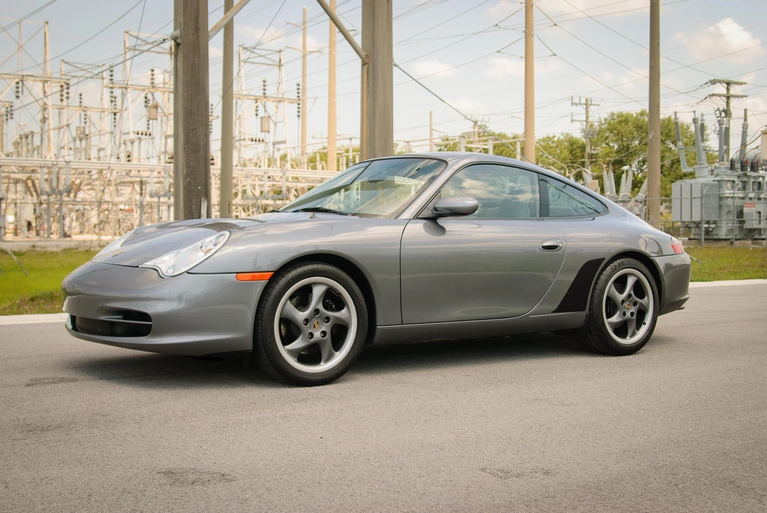 2003 Porsche 996 Carrera - Image 12 of 31