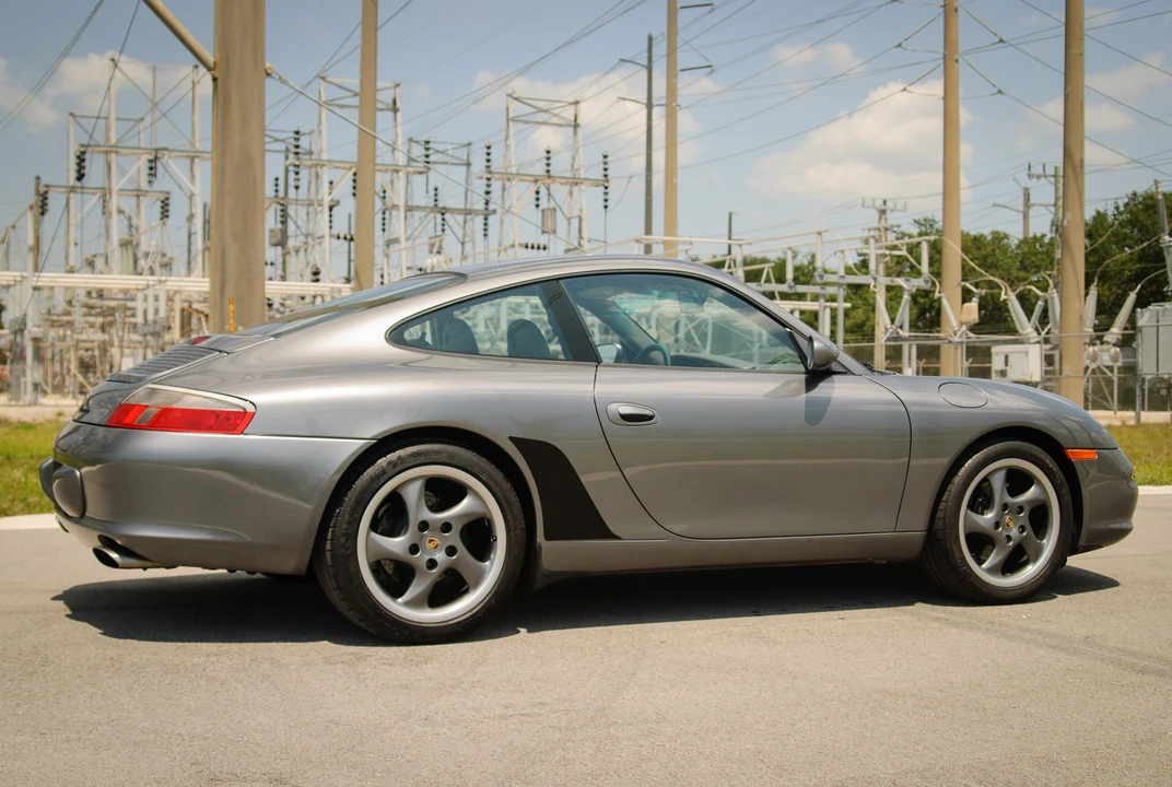 2003 Porsche 996 Carrera - Image 22 of 31