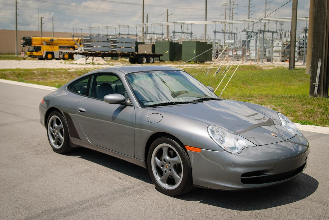 2003 Porsche 996 Carrera - Image 28 of 31