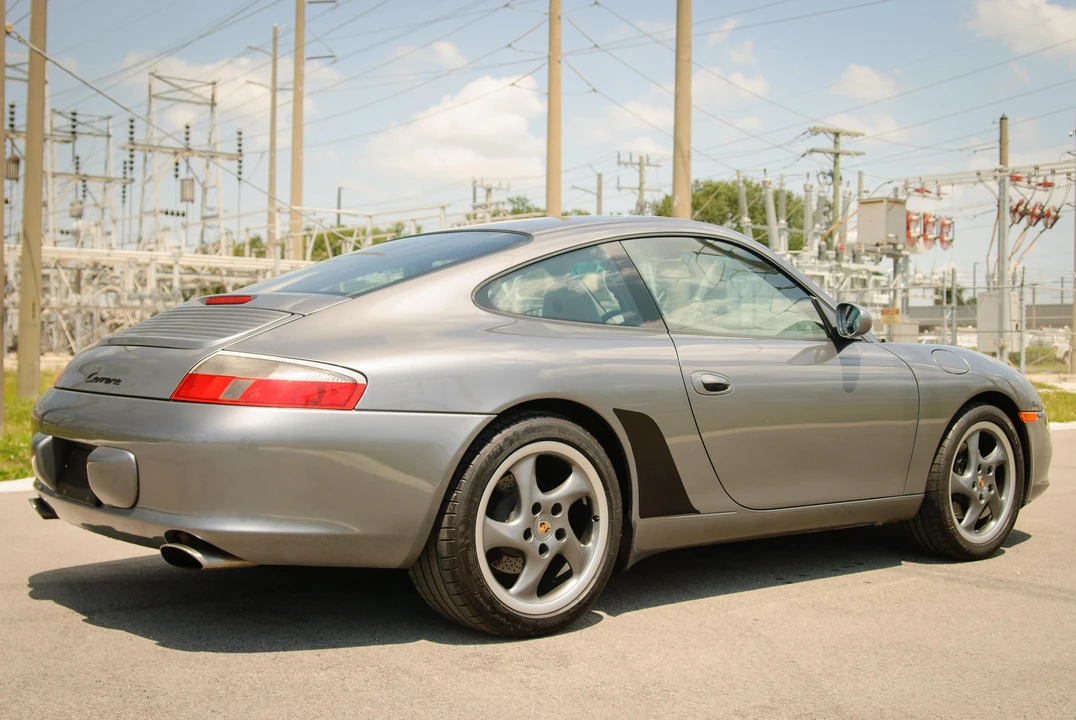 2003 Porsche 996 Carrera - Image 20 of 31
