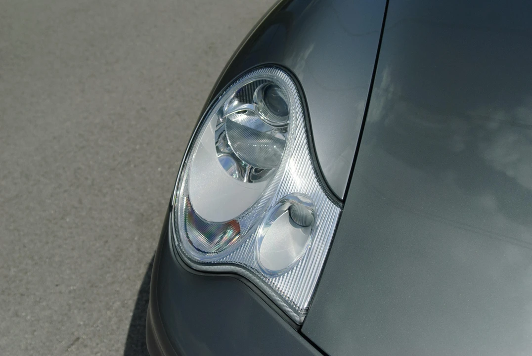 2003 Porsche 996 Carrera - Image 30 of 31