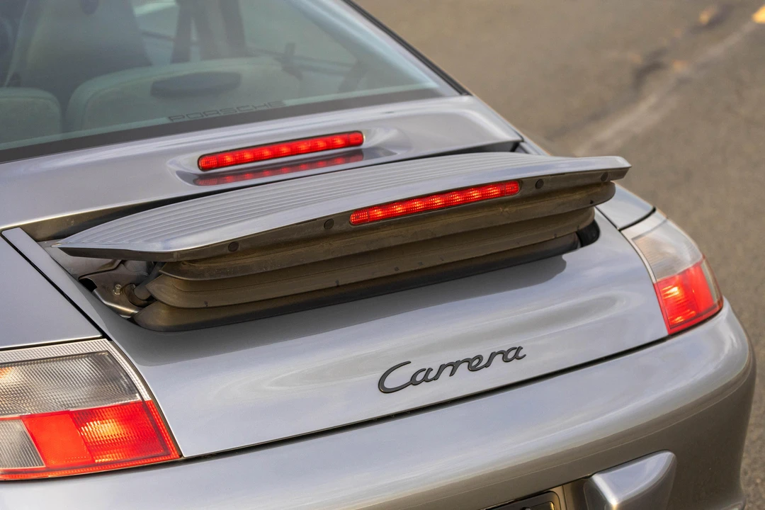 2003 Porsche 996 Carrera - Image 27 of 31