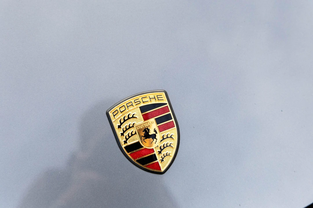 2003 Porsche 996 Carrera - Image 17 of 31
