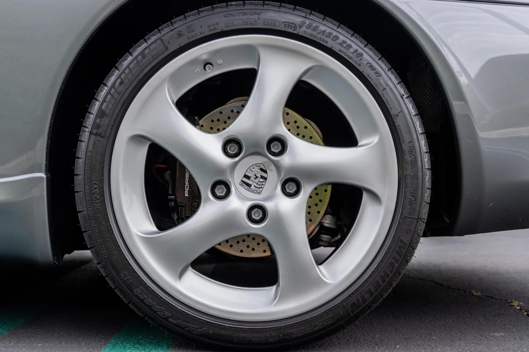 2003 Porsche 996 Carrera - Image 29 of 31