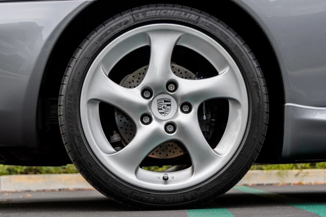 2003 Porsche 996 Carrera - Image 30 of 31