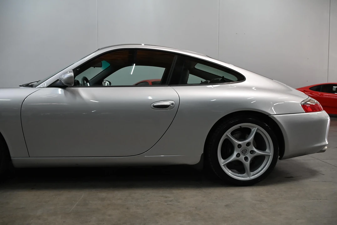 2003 Porsche 996 Carrera - Image 30 of 31