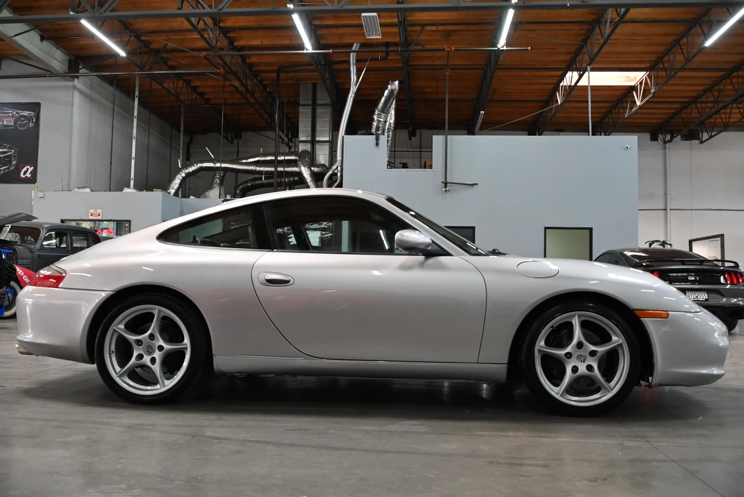 2003 Porsche 996 Carrera - Image 18 of 31