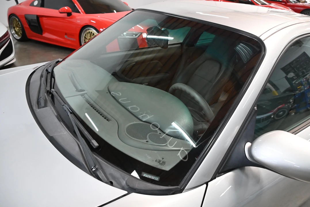 2003 Porsche 996 Carrera - Image 26 of 31