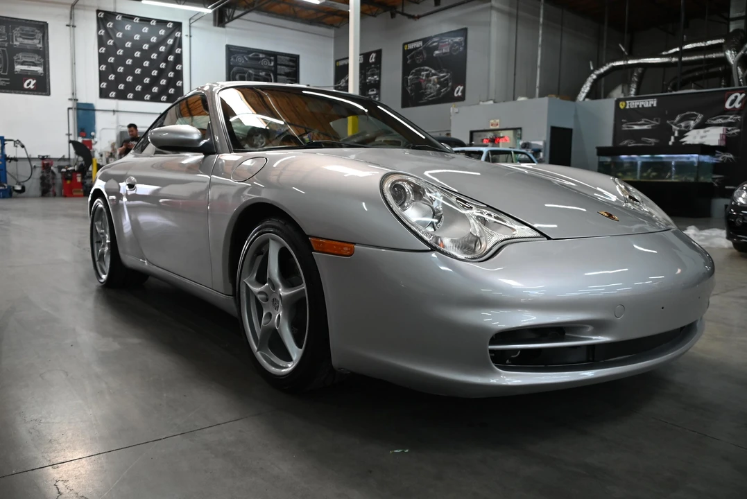 2003 Porsche 996 Carrera - Image 19 of 31