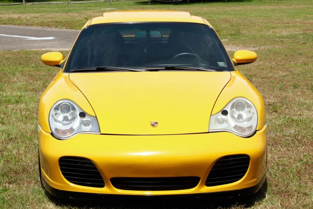 2003 Porsche 996 Carrera - Image 2 of 31