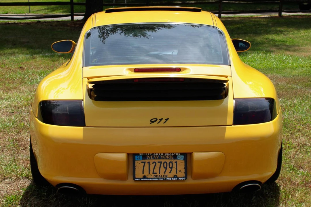 2003 Porsche 996 Carrera - Image 5 of 31