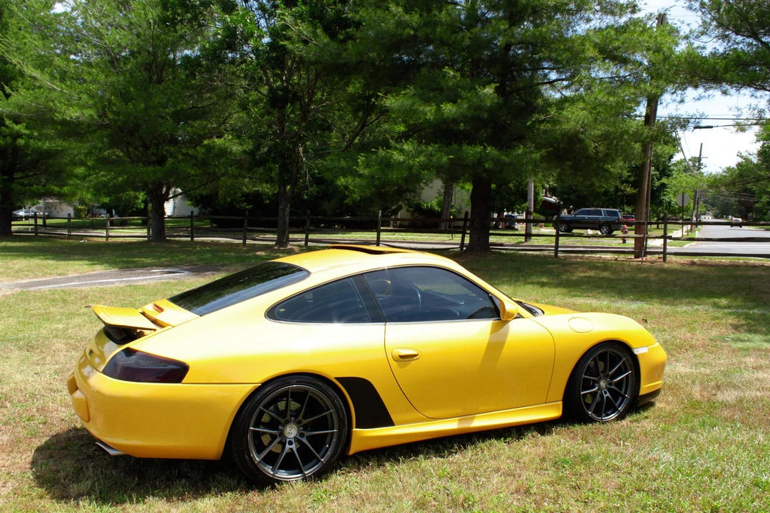 2003 Porsche 996 Carrera - Image 29 of 31