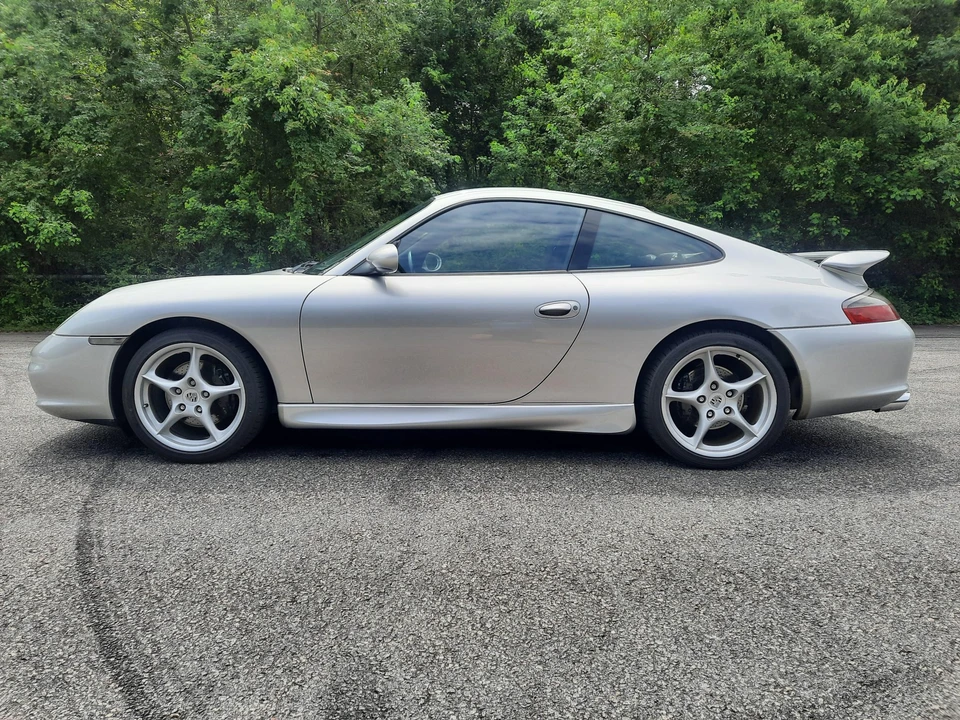 2003 Porsche 996 Carrera - Image 11 of 31