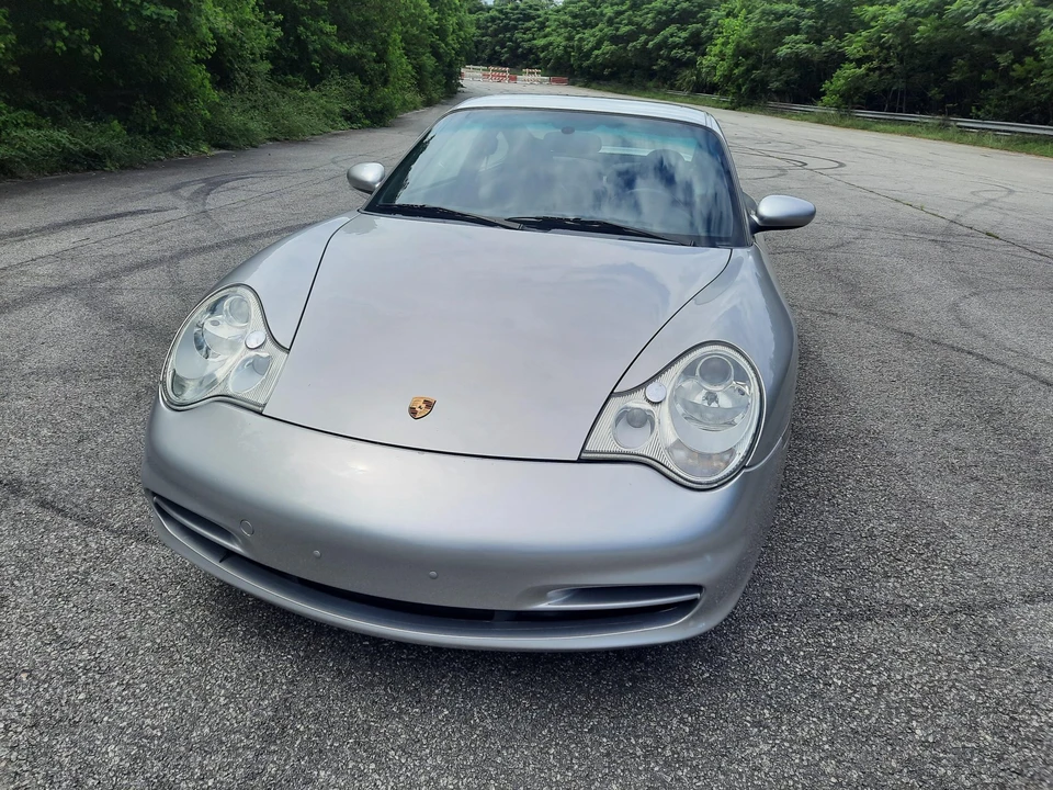 2003 Porsche 996 Carrera - Image 2 of 31