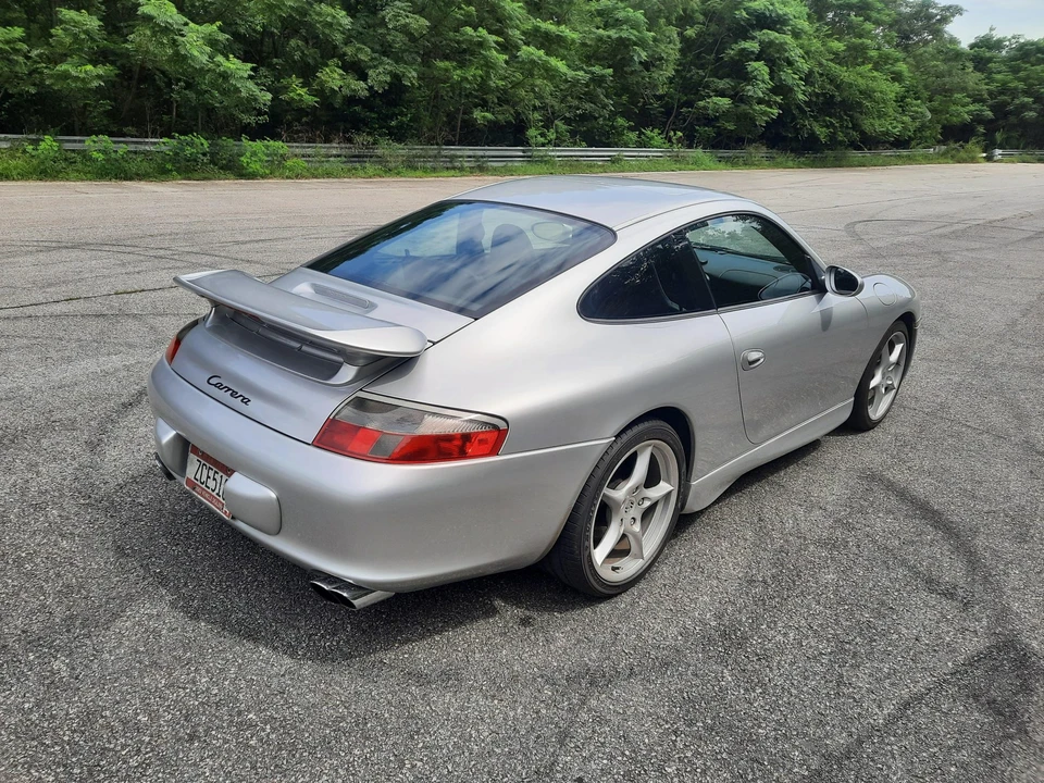 2003 Porsche 996 Carrera - Image 25 of 31