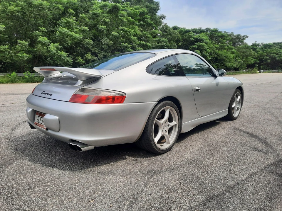 2003 Porsche 996 Carrera - Image 27 of 31