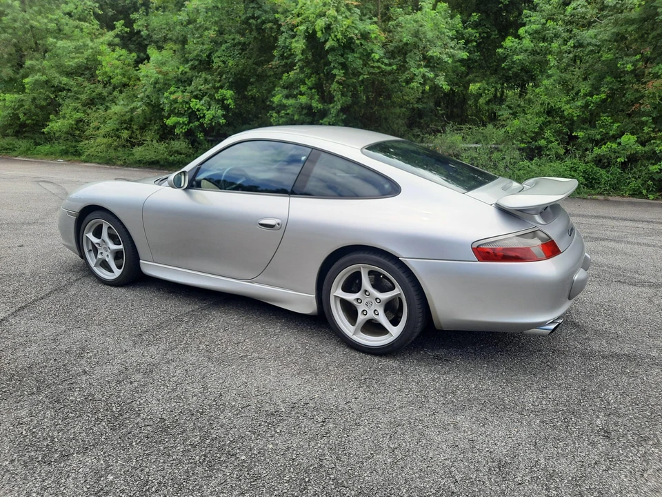 2003 Porsche 996 Carrera - Image 13 of 31