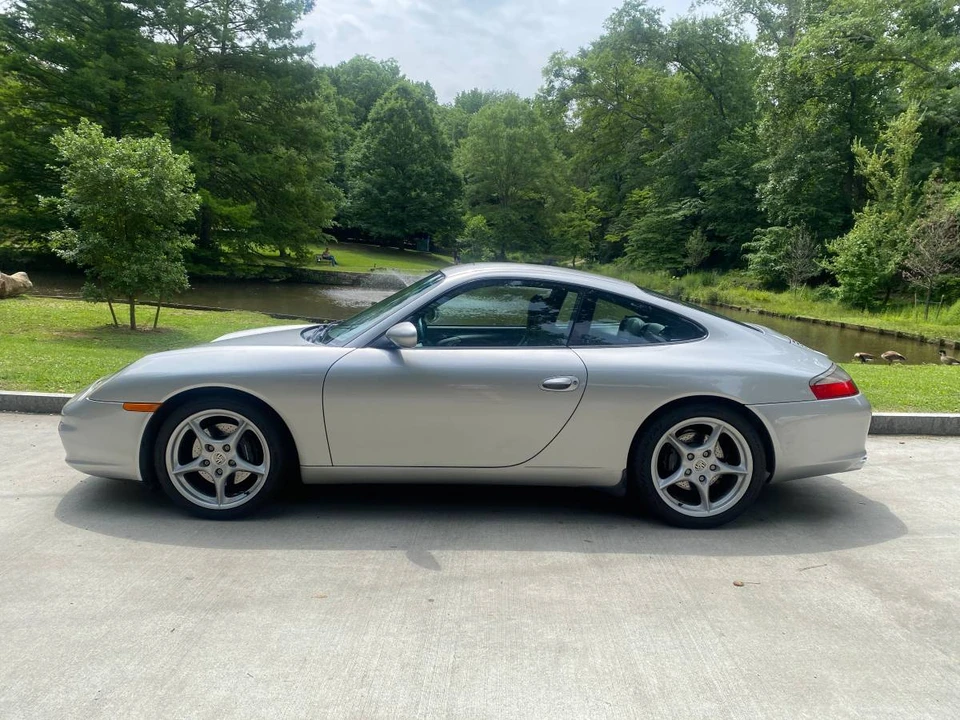 2003 Porsche 996 Carrera - Image 2 of 16