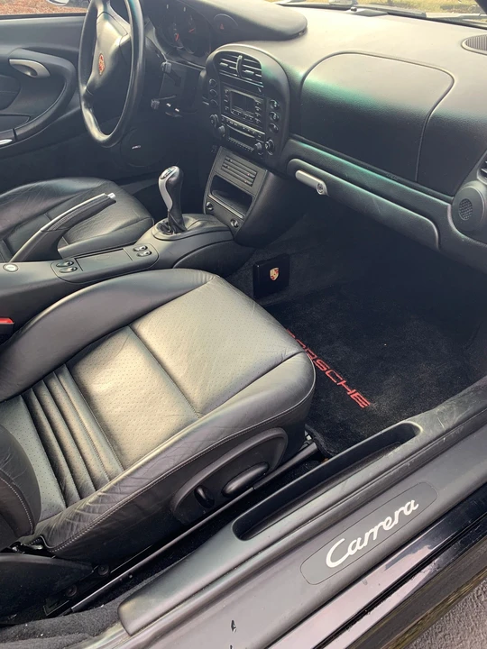 2003 Porsche 996 Carrera - Image 17 of 19