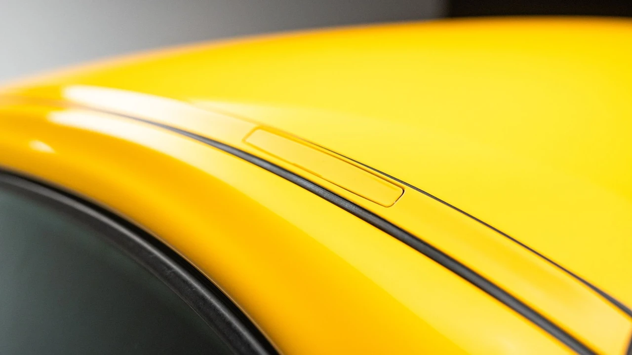 2003 Porsche 911 - Image 30 of 31
