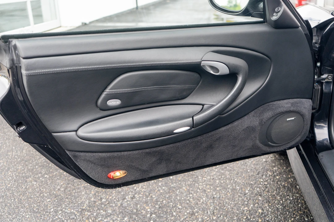 2003 Porsche 911 - Image 10 of 19