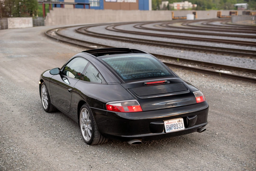 2003 Porsche 996 Carrera - Image 15 of 31