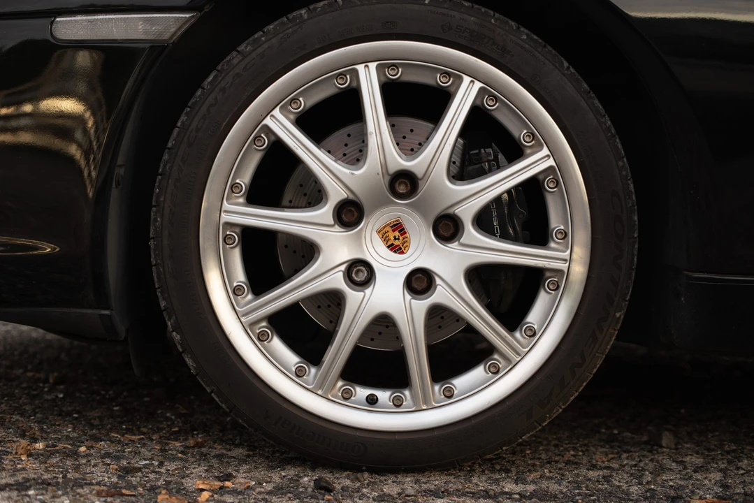 2003 Porsche 996 Carrera - Image 29 of 31