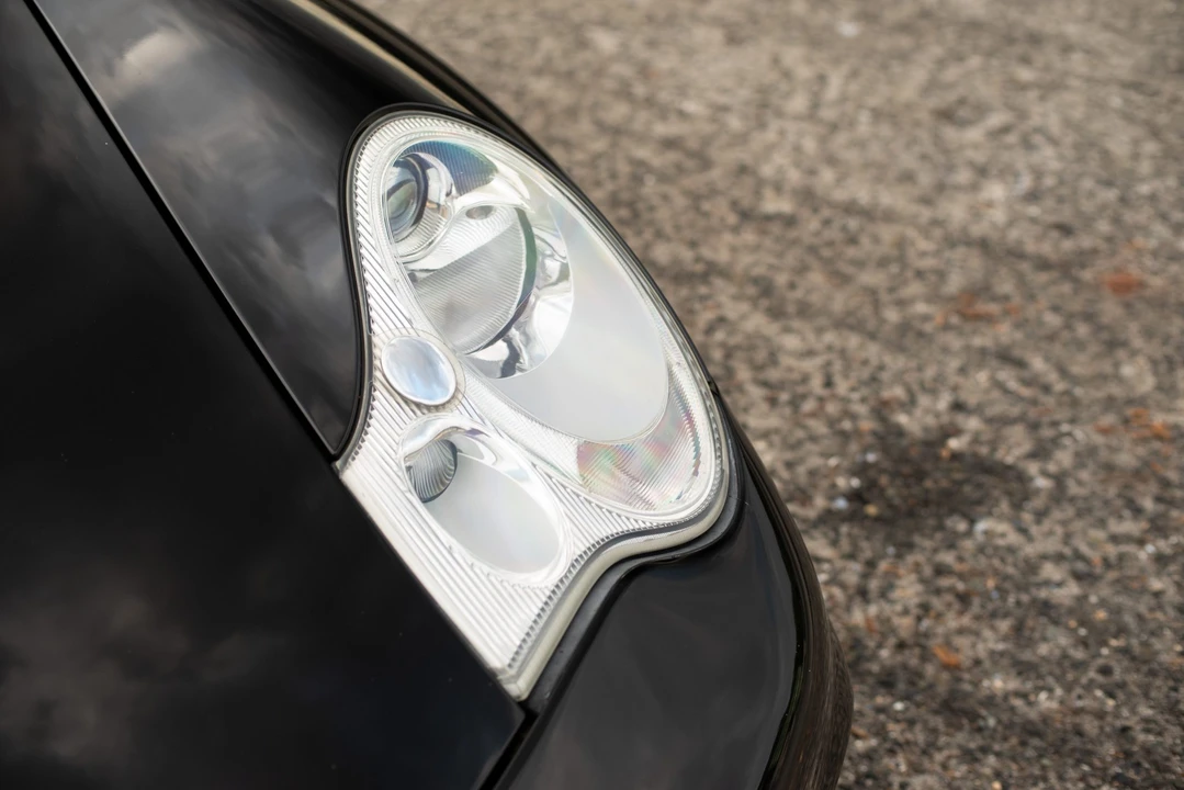 2003 Porsche 996 Carrera - Image 26 of 31
