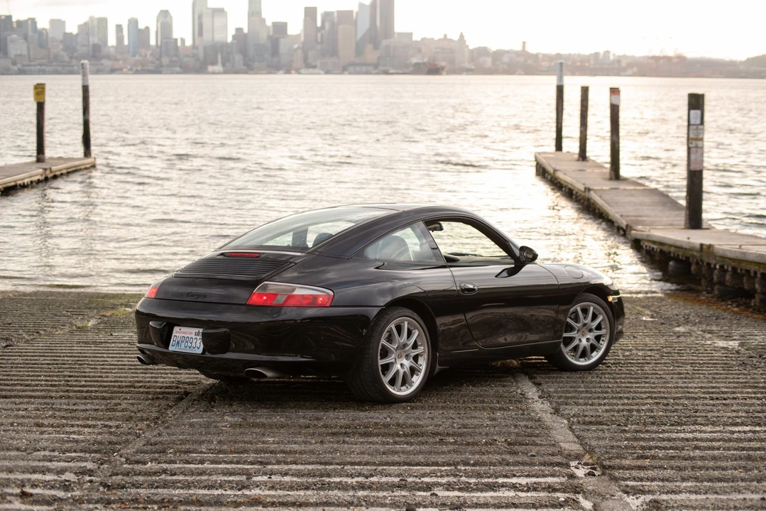 2003 Porsche 996 Carrera - Image 11 of 31