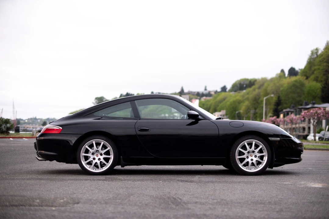 2003 Porsche 996 Carrera - Image 9 of 31