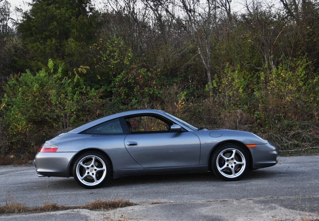 2003 Porsche 996 Carrera - Image 21 of 31