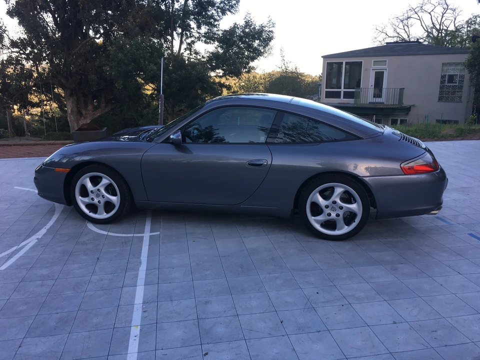 2003 Porsche 996 Carrera - Image 9 of 31