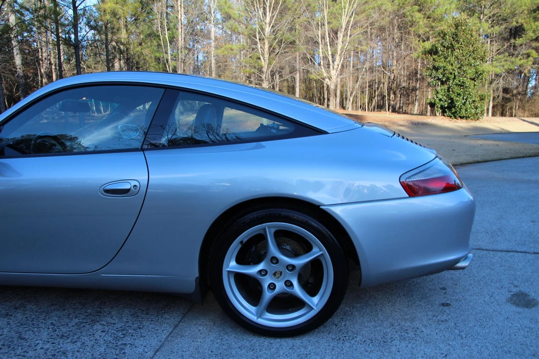 2003 Porsche 996 Carrera - Image 19 of 31