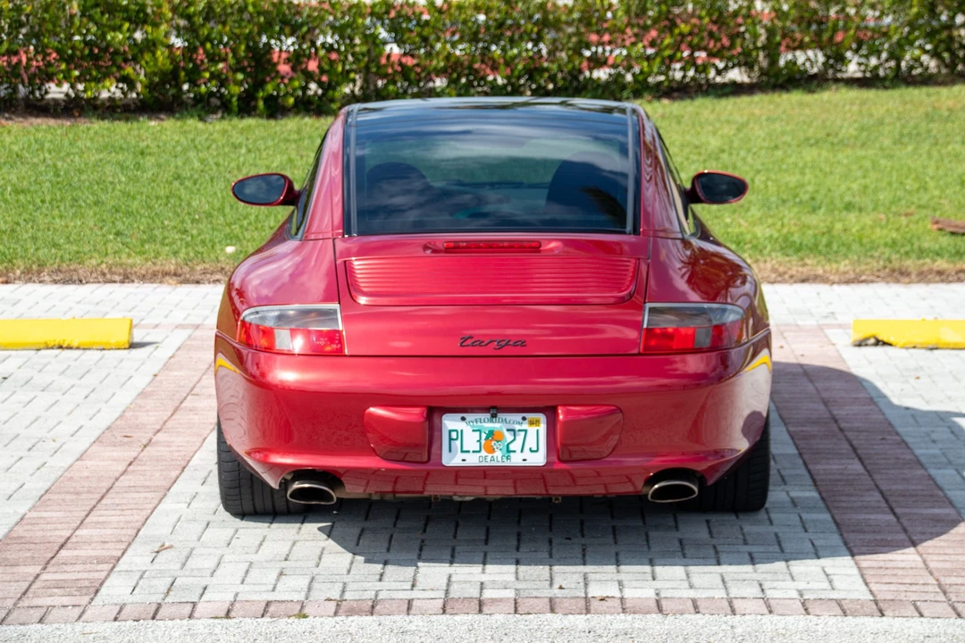 2003 Porsche 996 Carrera - Image 10 of 31