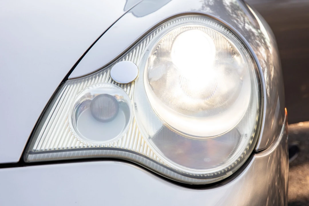 2003 Porsche 996 Targa - Image 11 of 31