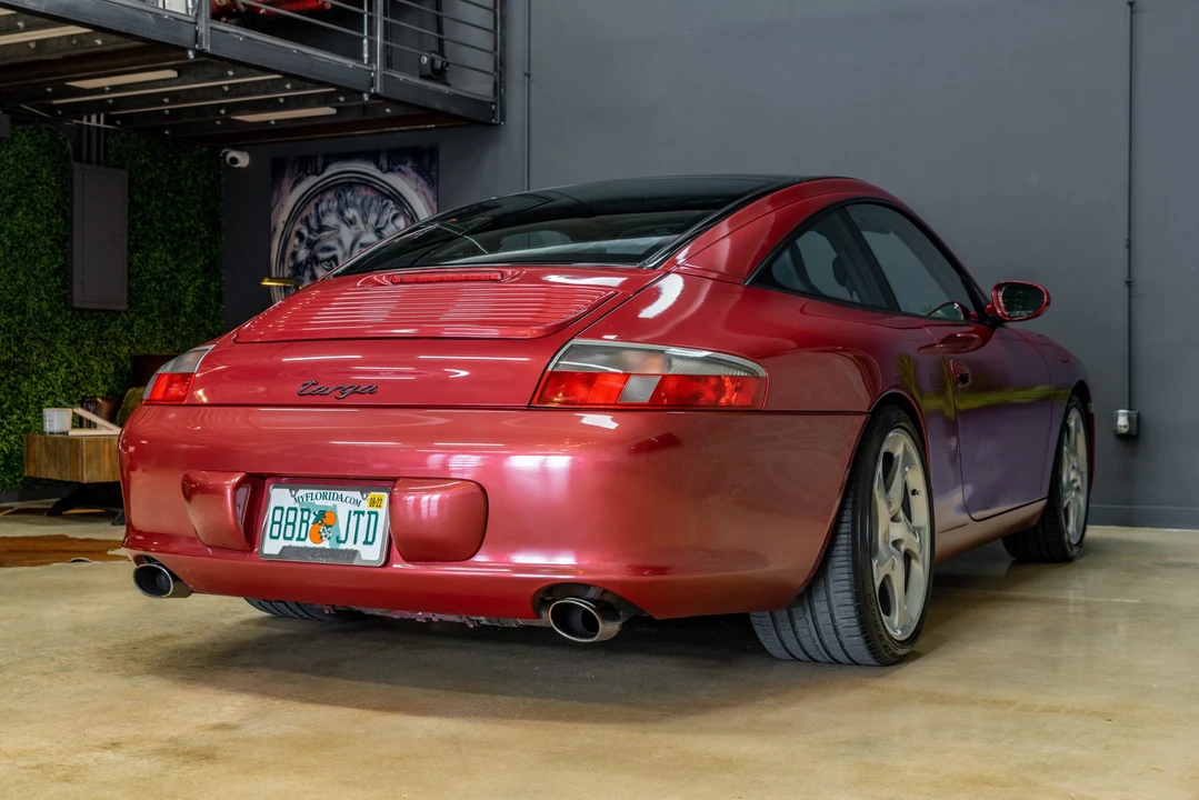 2003 Porsche 996 Carrera - Image 5 of 31