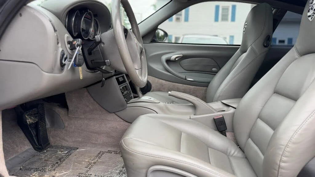 2003 Porsche 996 Carrera - Image 28 of 31
