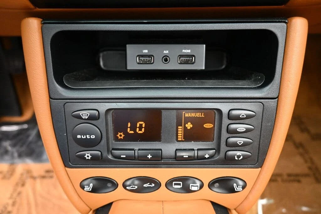 2003 Porsche 996 Carrera - Image 10 of 31