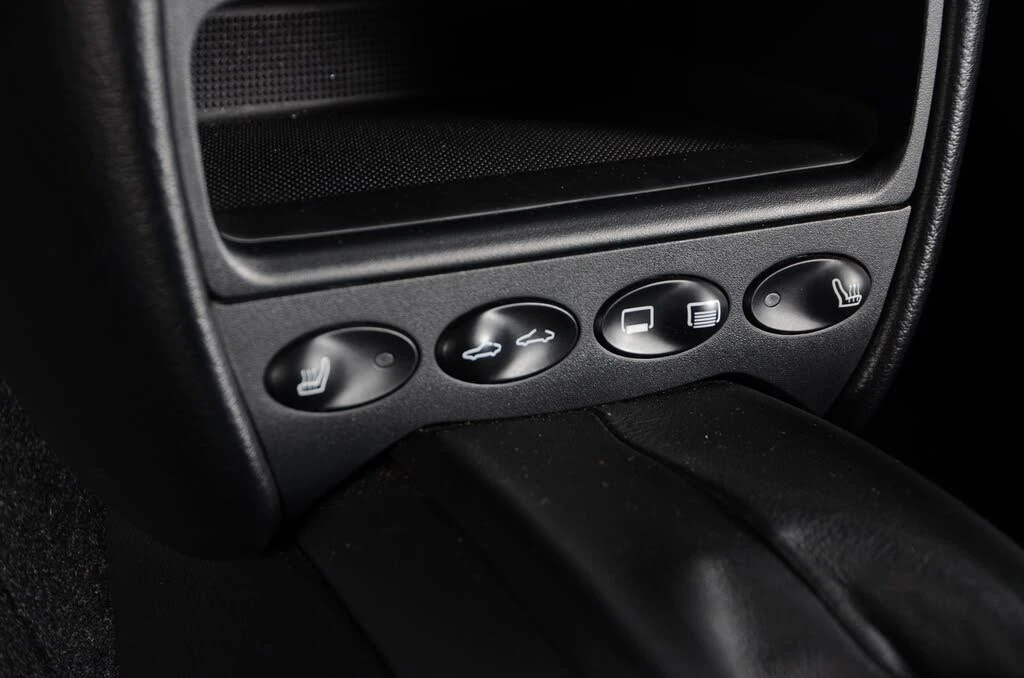 2003 Porsche 996 Carrera - Image 12 of 31