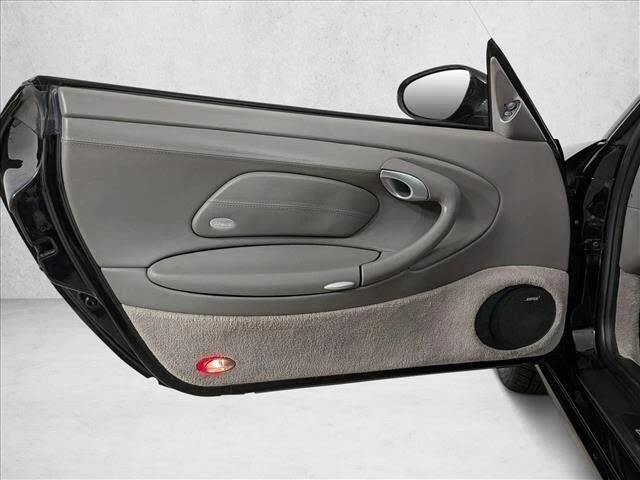 2003 Porsche 996 Carrera - Image 13 of 24