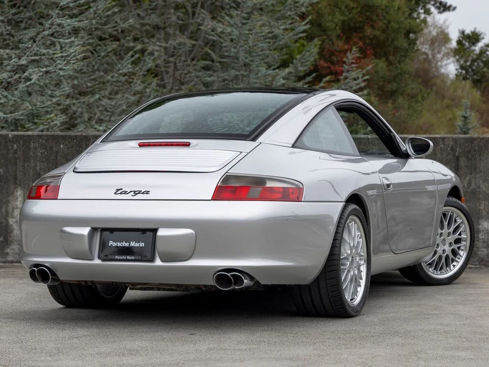 2003 Porsche 996 Carrera - Image 11 of 31