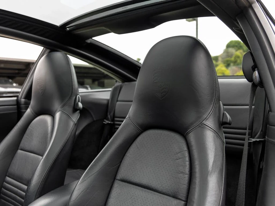 2003 Porsche 996 Carrera - Image 27 of 31