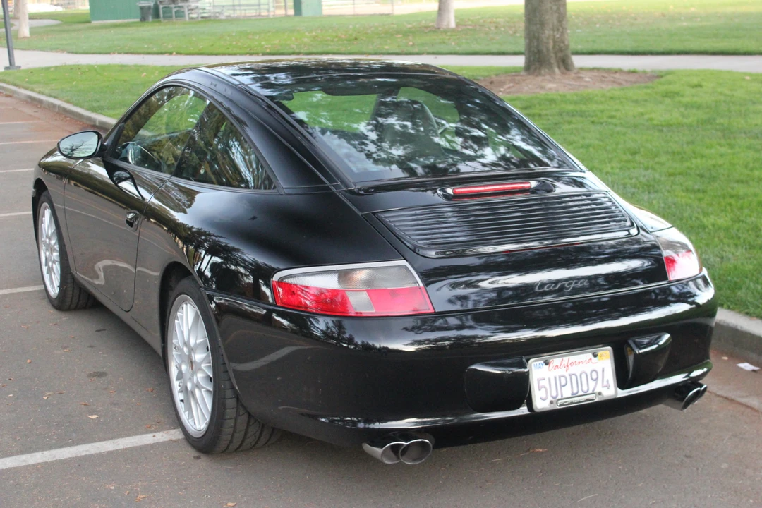 2003 Porsche 996 Carrera - Image 10 of 31