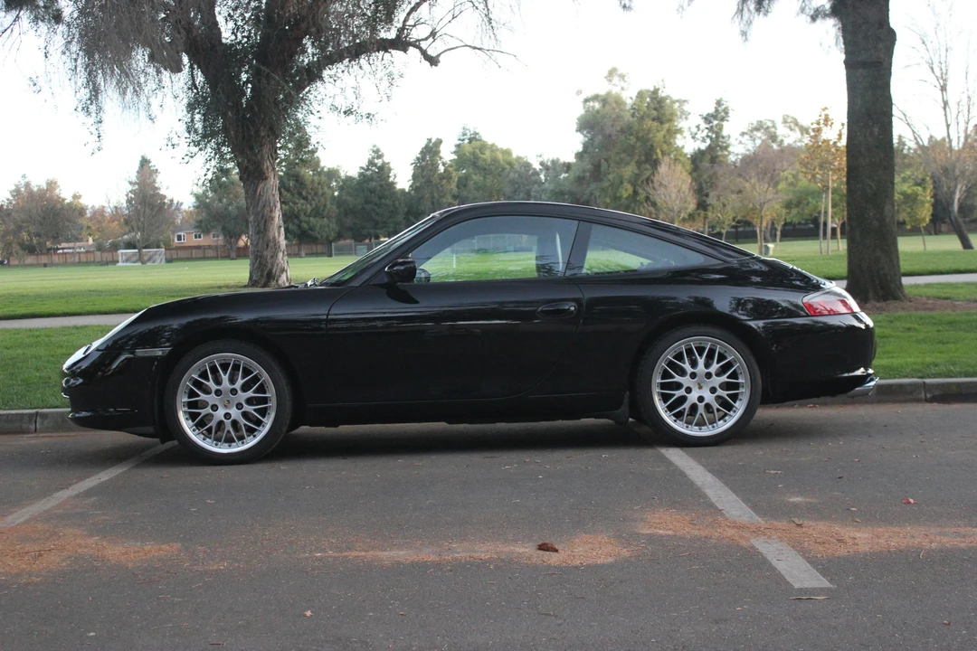 2003 Porsche 996 Carrera - Image 13 of 31
