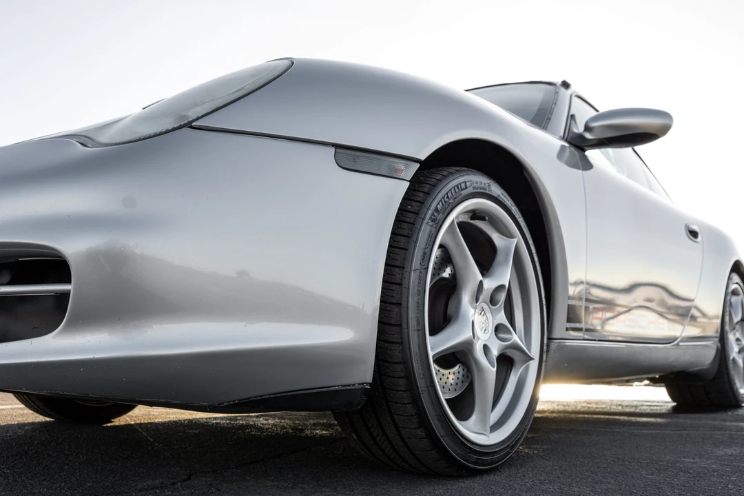 2003 Porsche 996 Carrera - Image 12 of 31