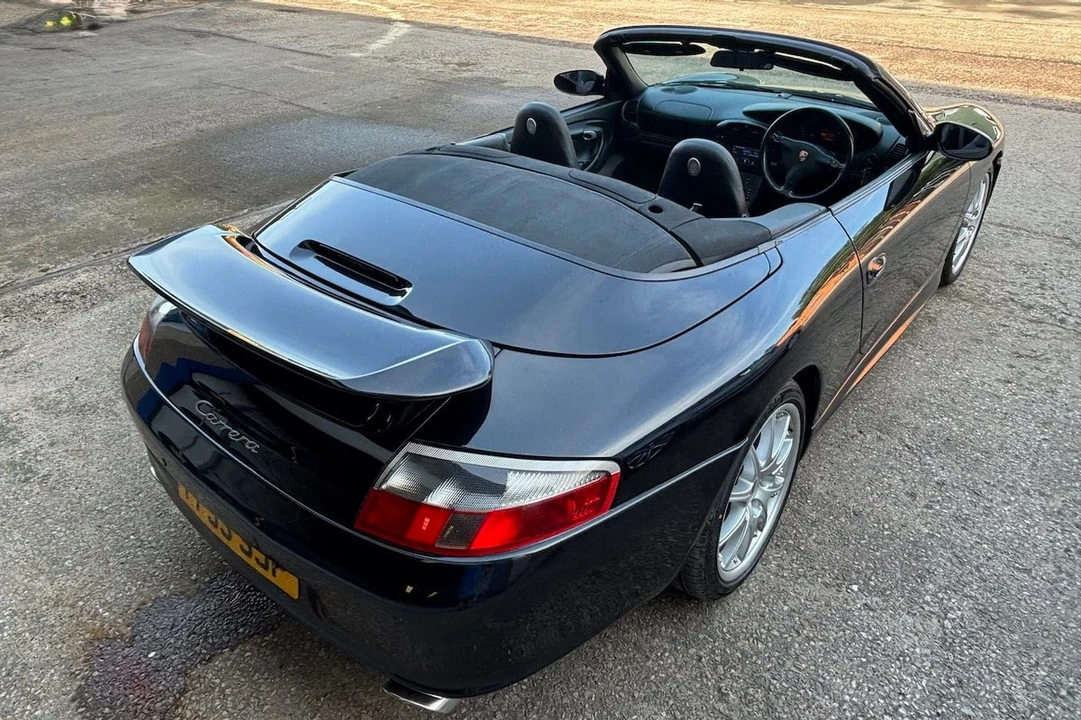 2003 Porsche 996 Carrera - Image 26 of 30