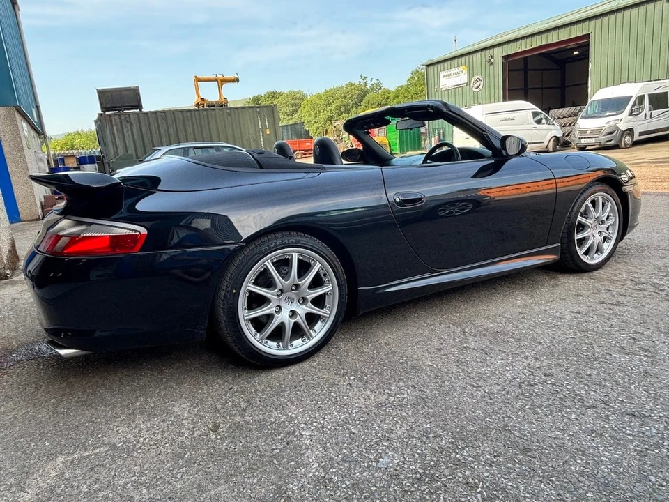 2003 Porsche 996 Carrera - Image 28 of 30